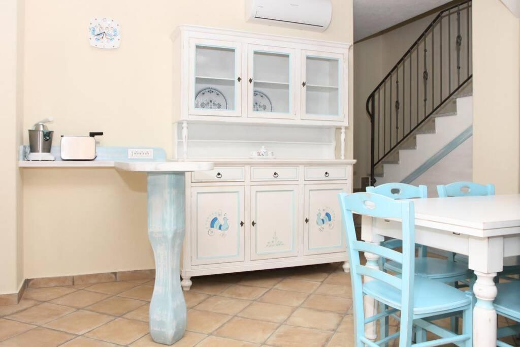 Villa Elisa Residenza Agora Вилласимиус Экстерьер фото