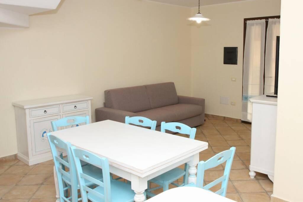 Villa Elisa Residenza Agora Вилласимиус Экстерьер фото
